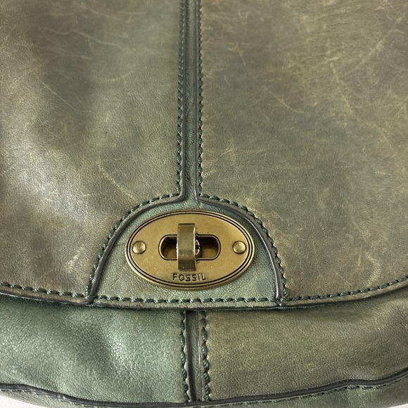 Vintage FOSSIL Y2K Crossbody Strap Leather Turn Lock Flap Bag Purse Handbag - Picture 3 of 16